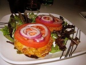 Bocadillo de hamburguesa de avena para el colesterol